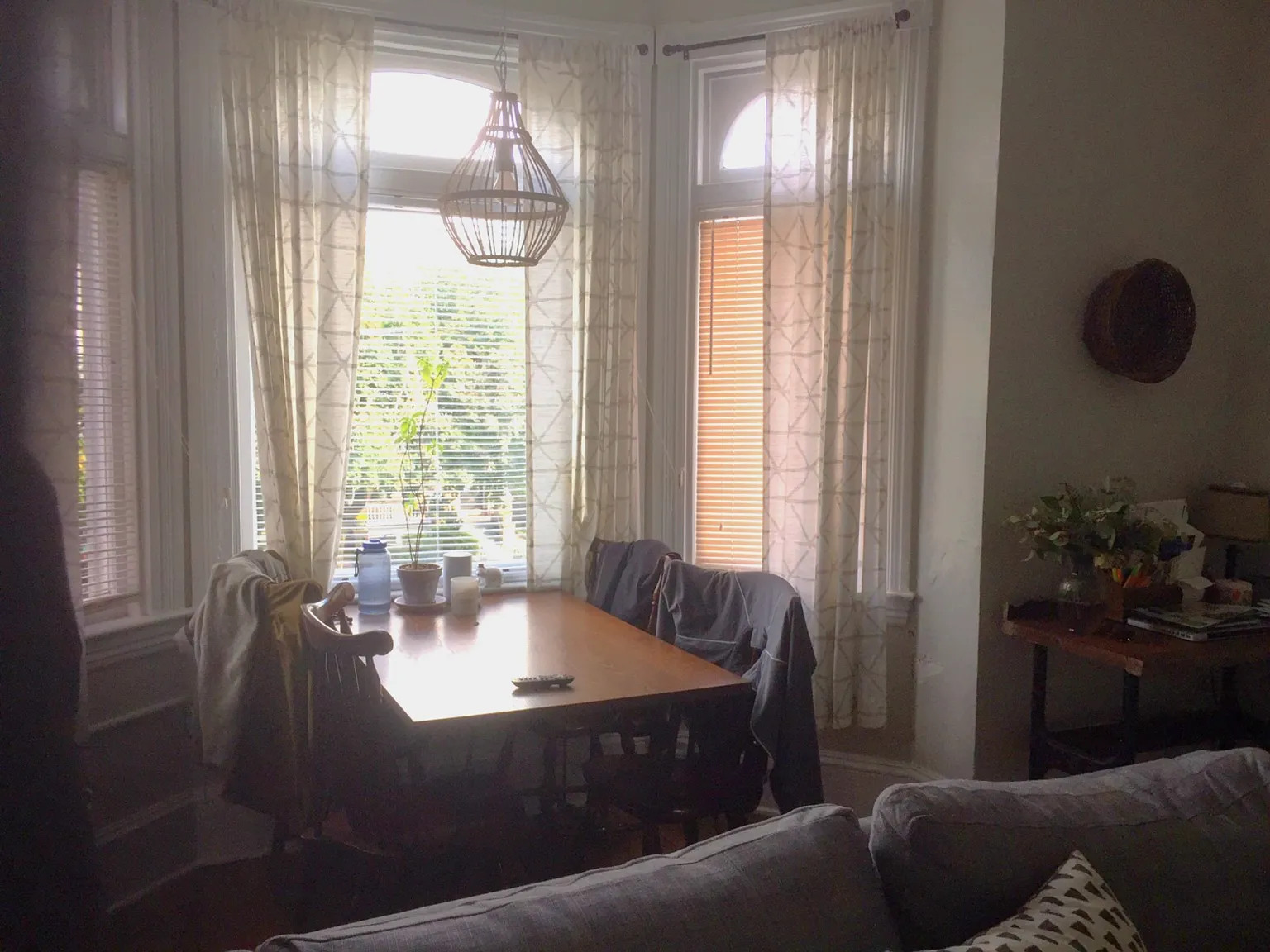 346 College Ave — Photo 4