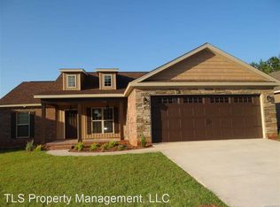 661 Valley Stream Dr, Enterprise, AL 36330