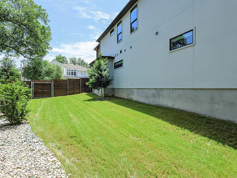 655 Kessler Reserve Ct — Photo 35