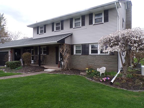 3rd image of 11 Lynnwood Dr