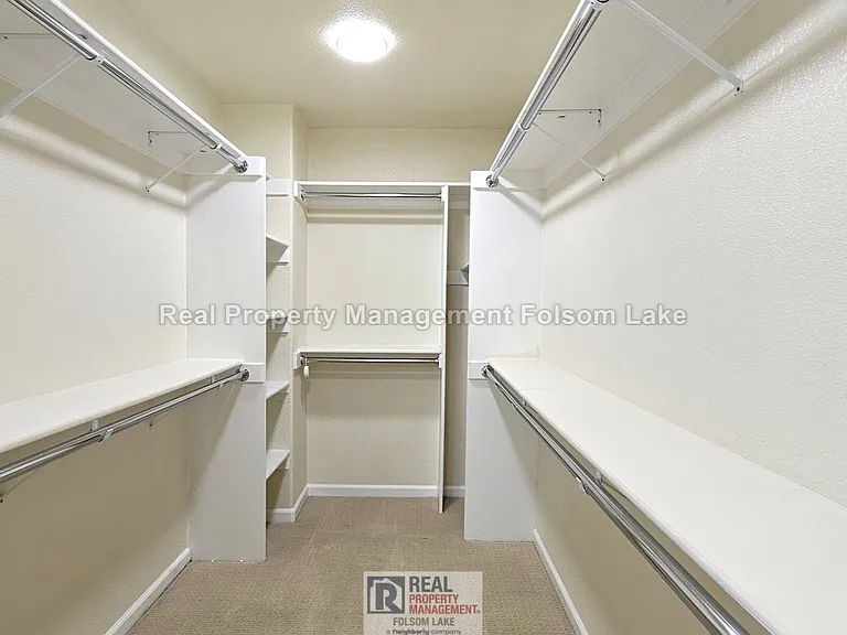 4446 Menaggio Way — Photo 24