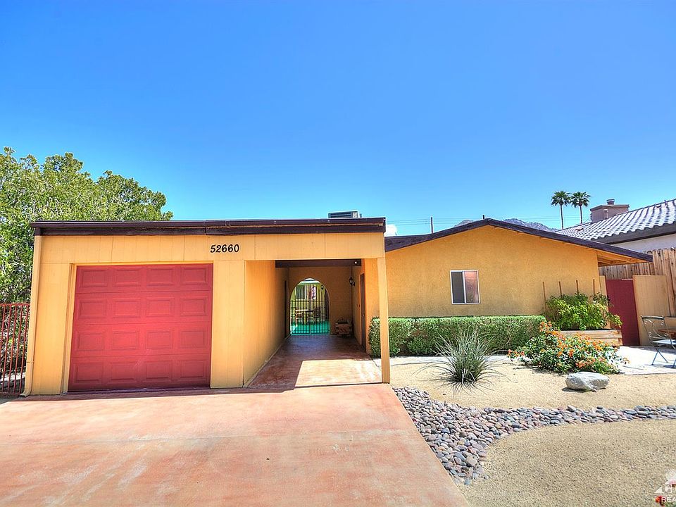 1st image of 52660 Avenida Velasco