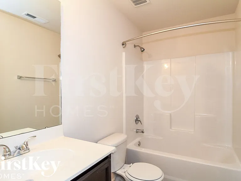 1909 Allyson Ave — Photo 12