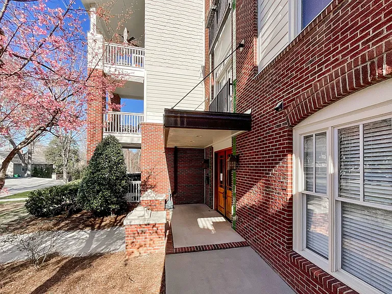 518 Clarice Ave #308 — Photo 56