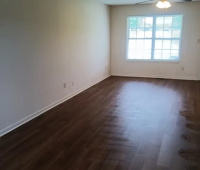 128 Henry Dr — Photo 5