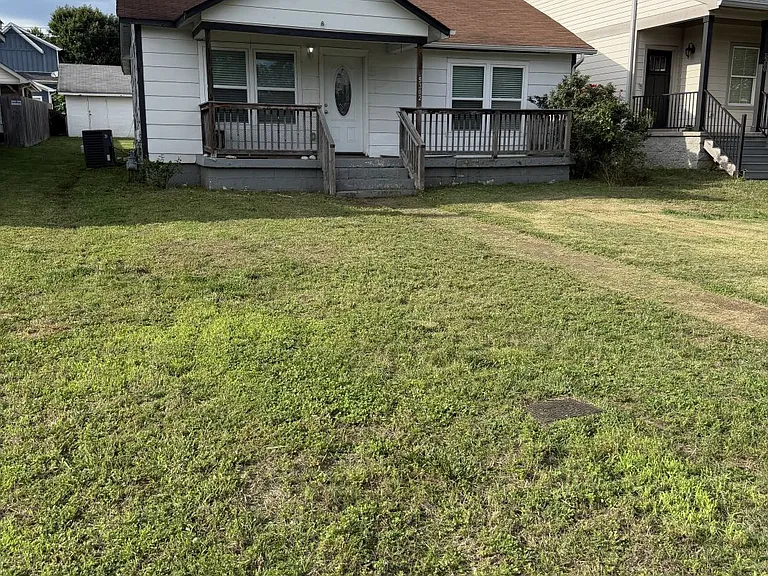 5302 Illinois Ave — Photo 1