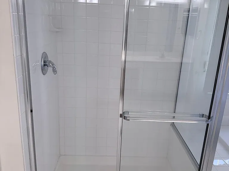 5970 Spout Spring Ct — Photo 14