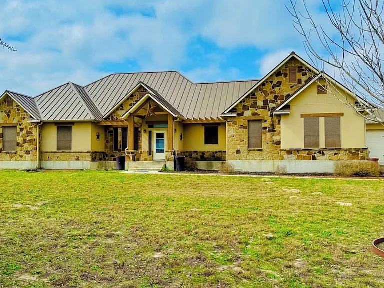 112 Scenic Hills Dr — Photo 2