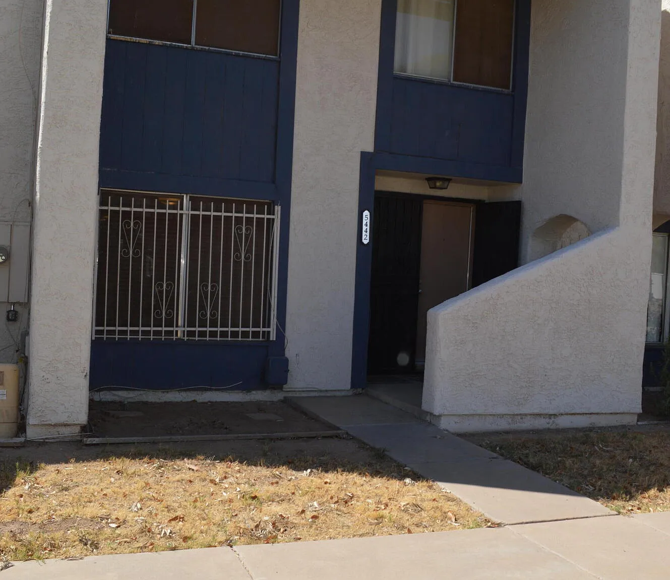 3 bed, 2.5 bath, 1692 sqft, $1,599 — Photo 2