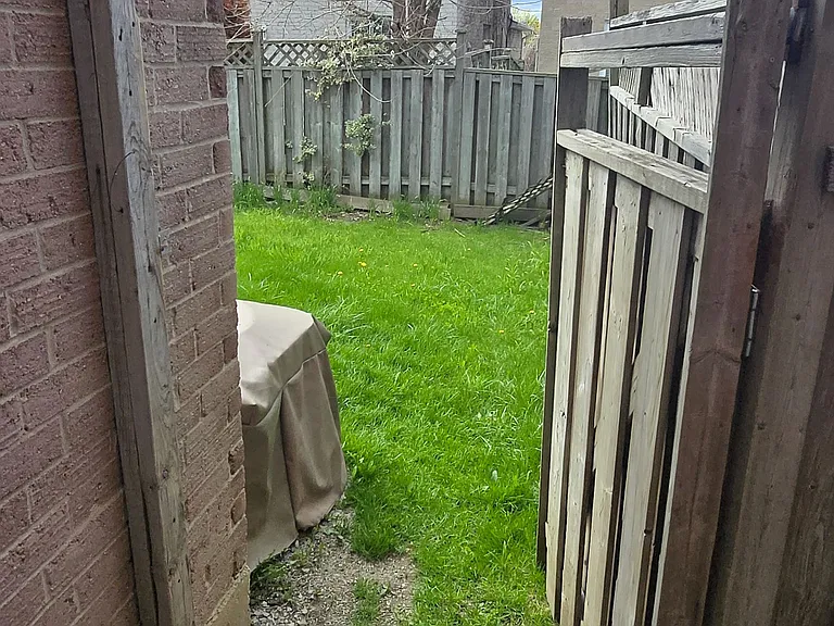 40 Brookmill Dr #LOWER LEVEL — Photo 6