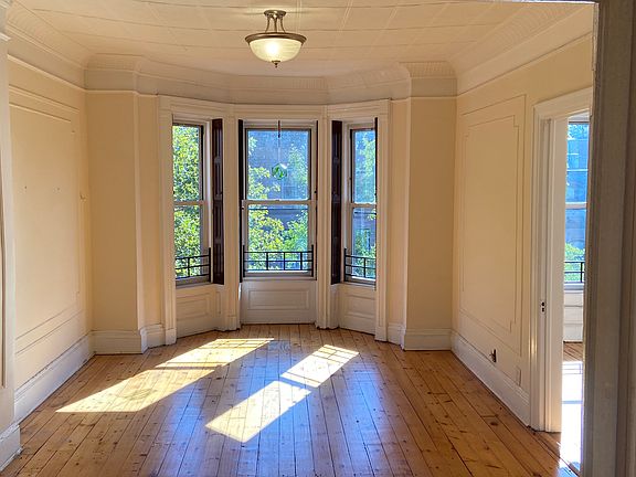 2nd image of 246 6th Ave Floor 4