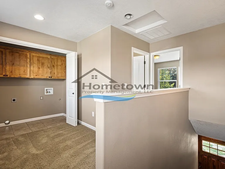 3166 N Honeysuckle Dr — Photo 7