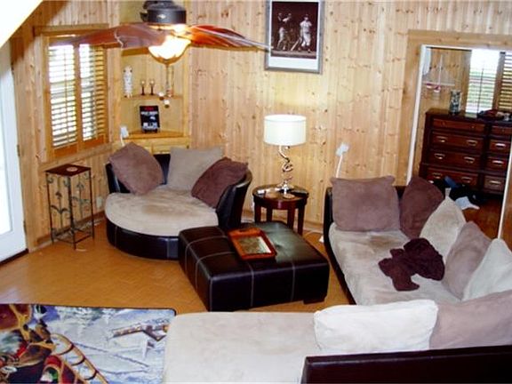 Den/Family Room
