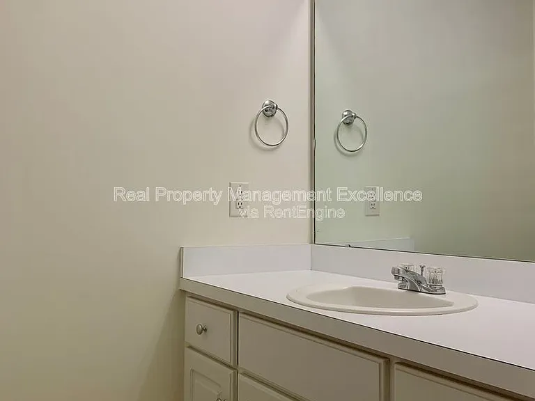 205 Will Ct — Photo 16
