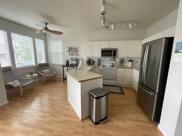 2680 139th Ave SE #31, Bellevue, WA 98007