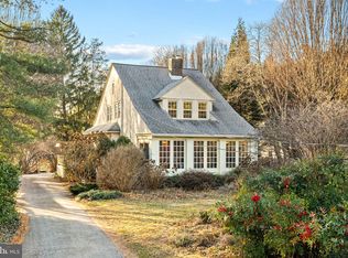 215 N Providence Rd, Wallingford, PA 19086