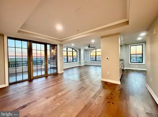 485 Harbor Side St APT 914, Woodbridge, VA