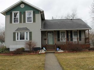 339 N McKenzie St, Adrian, MI 49221