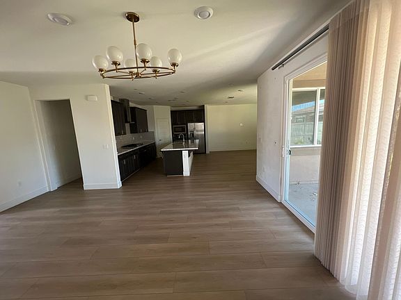 5th image of 3707 Martina Ave