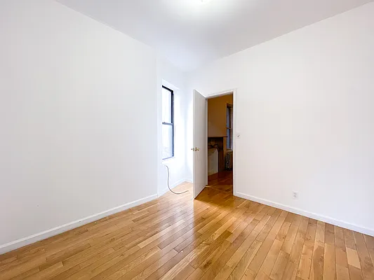 Rented by Compass | media 19