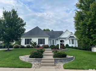 6929 Still Creek Pass, Bettendorf, IA 52722