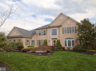 105 Robertson Rd, North Wales, PA 19454