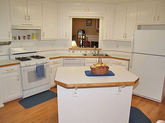 Open Kitchen