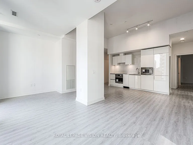 121 Saint Patrick St #1121 — Photo 16