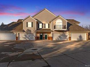 55543 Ambassador Ct #39, Utica, MI 48316