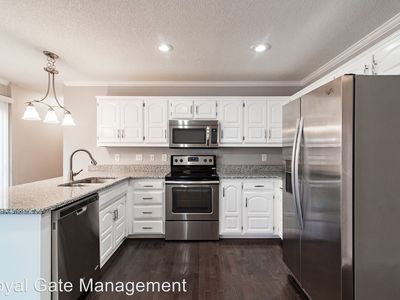 15704 Outlook St, Overland Park, KS, 66223