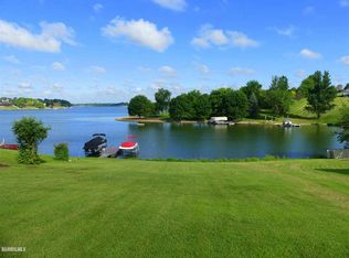 4-96 Beachcomber Ln, Lanark, IL 61046