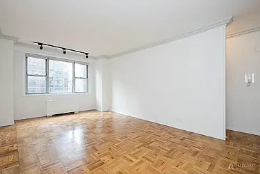 300 East 40th Street, #15P