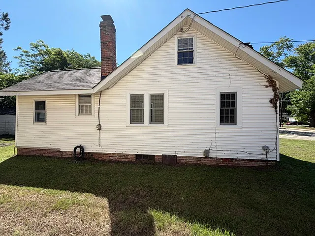 803 Lafayette St — Photo 5