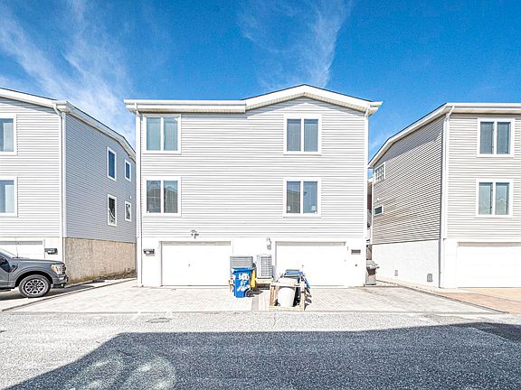 5th image of 606 Saint Albans Pl #2