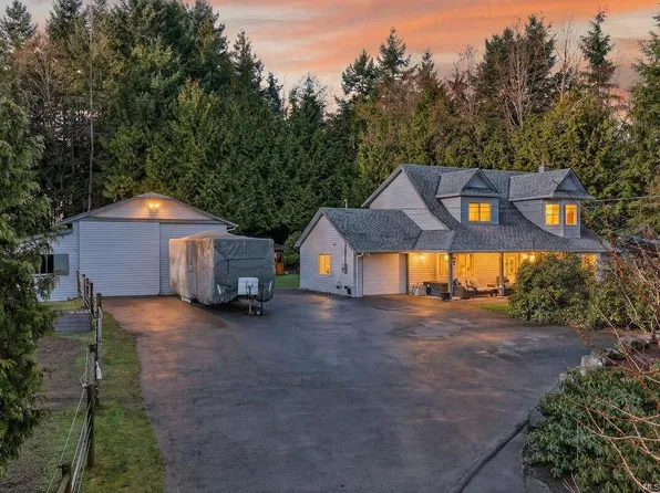 1136 Corcan Rd, Nanaimo, BC V9K 2R6