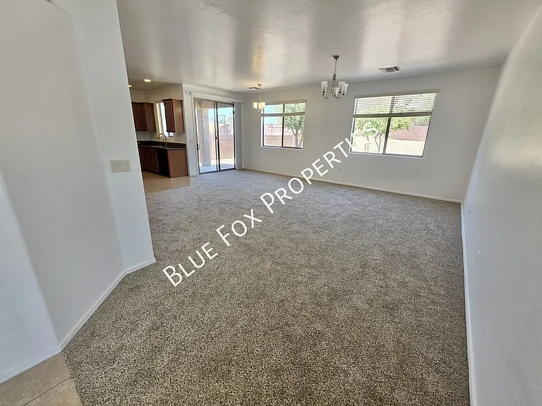 3534 W Goshen Dr — Photo 4