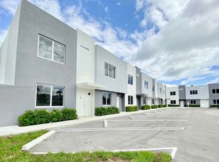 170 NE 158th St #7, Miami, FL 33169