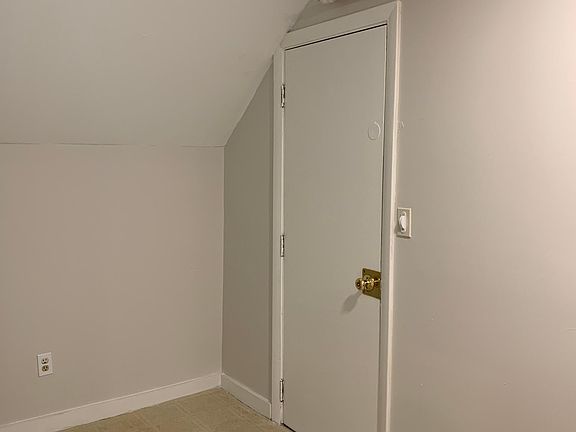 4th image of 11 Atwood Ct APT 8