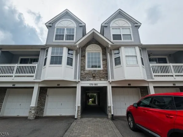 180 Whisper Way E, Ledgewood, NJ 07852