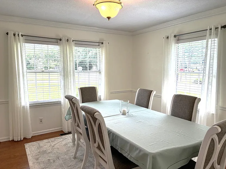 2415 Winding Way — Photo 7