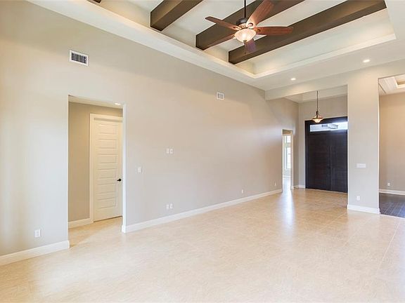 5th image of 2512 Penrose Ave