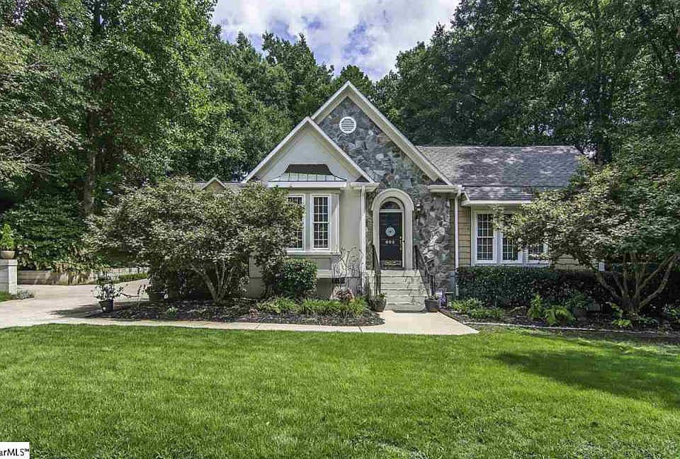 1st image of 602 Farming Creek Dr