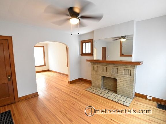 2nd image of 191-193 W California Ave #195