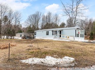 32 Country Club Dr, Newport, NH 03773