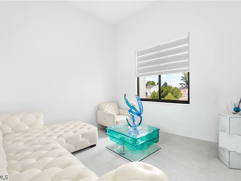 2506 SW Embers Ter — Photo 16