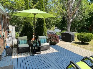 3 Renshaw Rd, Wynantskill, NY 12198