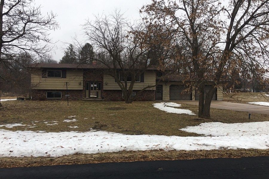 1st image of 392 Woodbridge Way