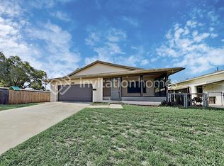 555 Freeport Ave N, Saint Petersburg, FL 33702