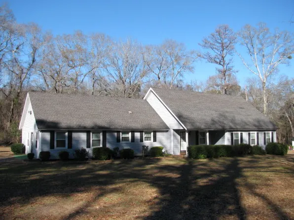 215 Mockingbird Dr, Americus, GA 31719