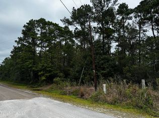 498 Redwood Road, Southport, NC 28461